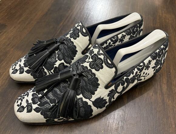 Sebastian Cruz Couture White Black Formal Loafers Tassle 40 Size 7.5 $1495 main image 6